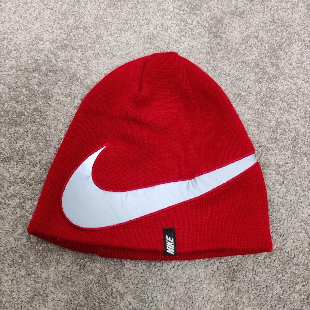 Nike Logo Kids Beanie Hat Size 4 7 Years Old Fall Winter Reflective Logo